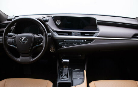 Lexus ES VII, 2020 год, 3 597 000 рублей, 13 фотография