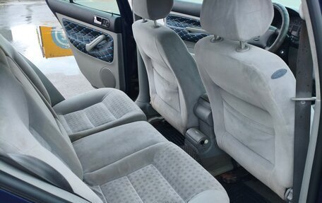 Volkswagen Golf IV, 2001 год, 280 000 рублей, 6 фотография
