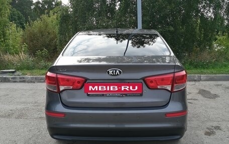 KIA Rio III рестайлинг, 2016 год, 1 050 000 рублей, 2 фотография