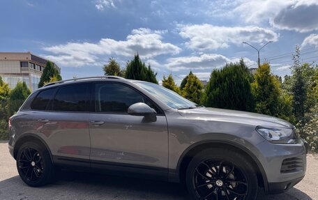 Volkswagen Touareg III, 2010 год, 1 600 000 рублей, 3 фотография