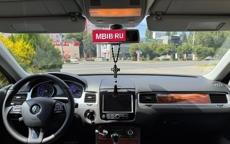 Volkswagen Touareg III, 2010 год, 1 600 000 рублей, 30 фотография