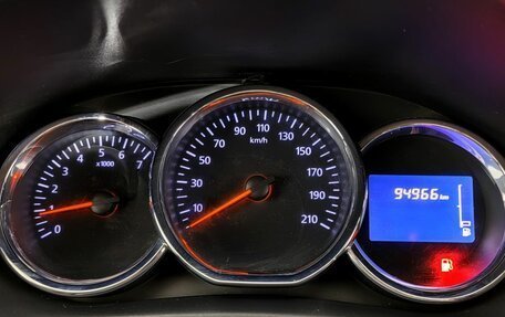 Renault Logan I, 2014 год, 720 000 рублей, 13 фотография