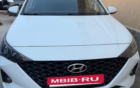 Hyundai Solaris II рестайлинг, 2020 год, 1 350 000 рублей, 3 фотография