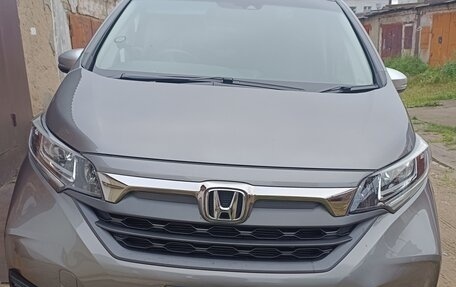 Honda Freed II, 2021 год, 2 300 000 рублей, 1 фотография