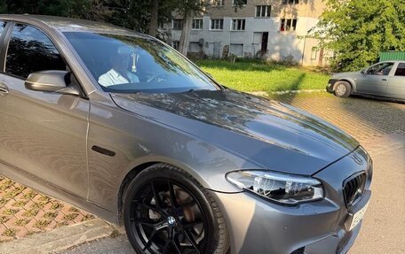 BMW 5 серия, 2014 год, 2 100 000 рублей, 4 фотография