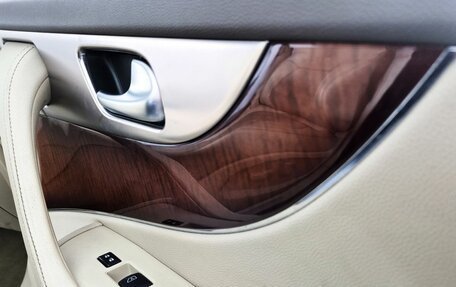 Infiniti FX II, 2010 год, 1 349 000 рублей, 16 фотография