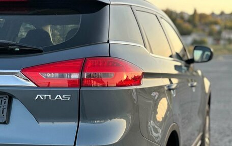 Geely Atlas I, 2018 год, 1 490 000 рублей, 14 фотография