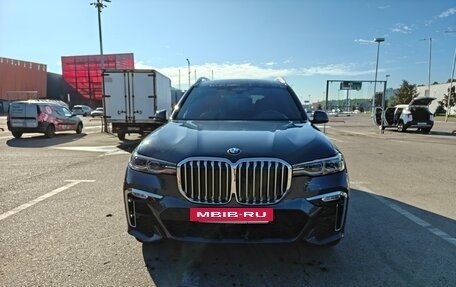 BMW X7, 2022 год, 7 900 000 рублей, 2 фотография
