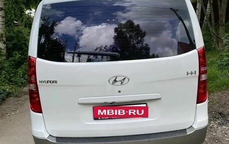 Hyundai H-1 II рестайлинг, 2020 год, 2 900 000 рублей, 4 фотография