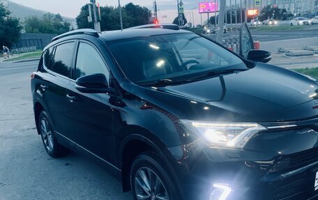Toyota RAV4, 2019 год, 2 455 000 рублей, 7 фотография