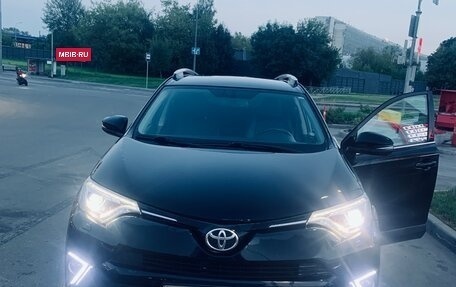 Toyota RAV4, 2019 год, 2 455 000 рублей, 9 фотография