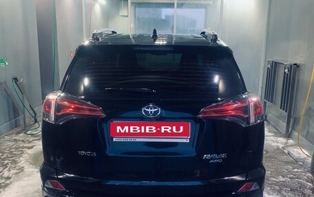 Toyota RAV4, 2019 год, 2 455 000 рублей, 21 фотография