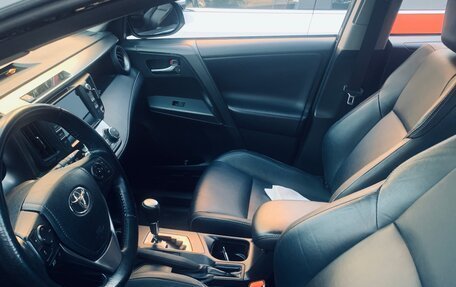 Toyota RAV4, 2019 год, 2 455 000 рублей, 38 фотография