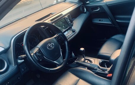 Toyota RAV4, 2019 год, 2 455 000 рублей, 30 фотография