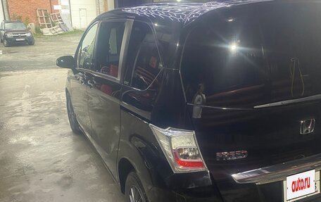 Honda Freed I, 2012 год, 1 250 000 рублей, 7 фотография
