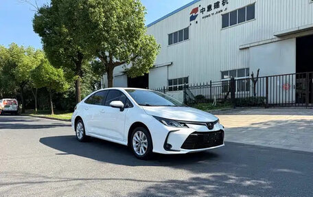 Toyota Corolla, 2022 год, 1 650 000 рублей, 2 фотография