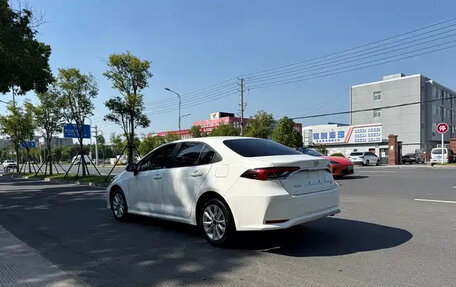 Toyota Corolla, 2022 год, 1 650 000 рублей, 5 фотография