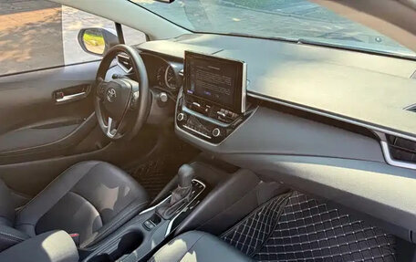 Toyota Corolla, 2022 год, 1 650 000 рублей, 12 фотография