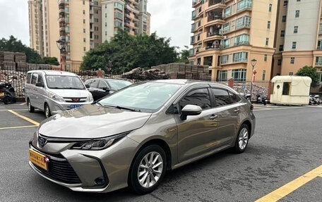 Toyota Corolla, 2022 год, 1 600 000 рублей, 2 фотография