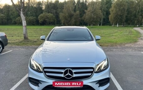 Mercedes-Benz E-Класс, 2016 год, 2 700 000 рублей, 2 фотография