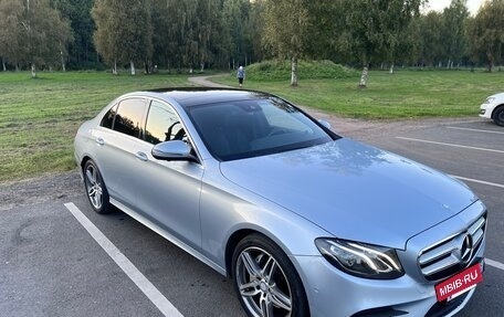 Mercedes-Benz E-Класс, 2016 год, 2 700 000 рублей, 4 фотография