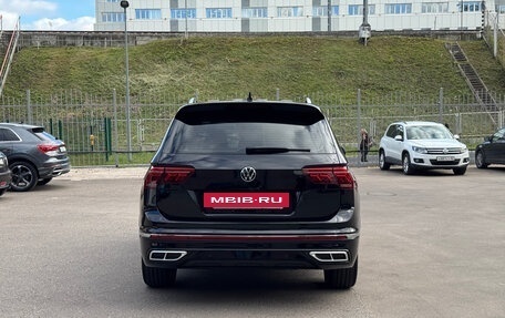 Volkswagen Tiguan II, 2021 год, 3 400 000 рублей, 4 фотография