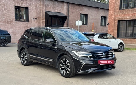 Volkswagen Tiguan II, 2021 год, 3 400 000 рублей, 7 фотография