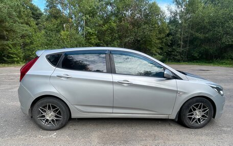 Hyundai Solaris II рестайлинг, 2016 год, 950 000 рублей, 6 фотография