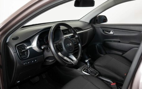 KIA Rio IV, 2020 год, 1 623 000 рублей, 5 фотография