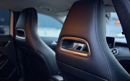 Mercedes-Benz GLA, 2015 год, 2 000 000 рублей, 6 фотография