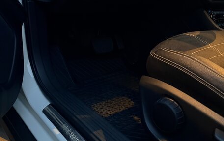 Mercedes-Benz GLA, 2015 год, 2 000 000 рублей, 13 фотография
