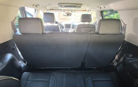 Chevrolet Tahoe IV, 2016 год, 4 600 000 рублей, 26 фотография