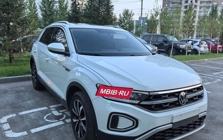 Volkswagen T-Roc I, 2022 год, 1 525 000 рублей, 1 фотография