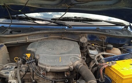 Renault Logan I, 2006 год, 200 000 рублей, 9 фотография