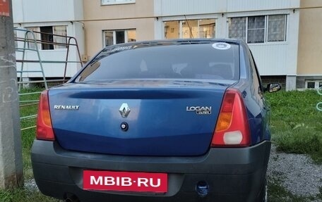 Renault Logan I, 2006 год, 200 000 рублей, 2 фотография