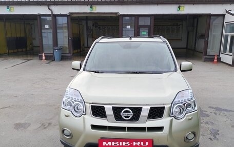Nissan X-Trail, 2011 год, 950 000 рублей, 11 фотография
