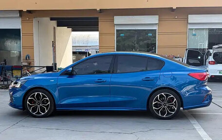 Ford Focus IV, 2022 год, 1 550 000 рублей, 4 фотография