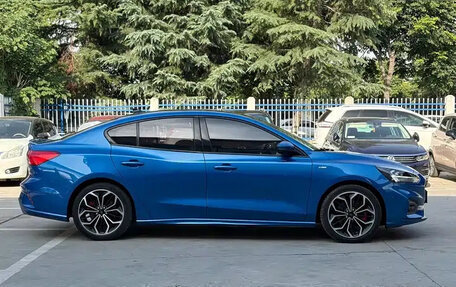 Ford Focus IV, 2022 год, 1 550 000 рублей, 5 фотография