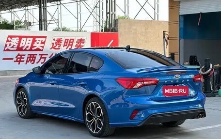 Ford Focus IV, 2022 год, 1 550 000 рублей, 6 фотография