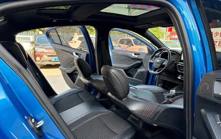 Ford Focus IV, 2022 год, 1 550 000 рублей, 15 фотография