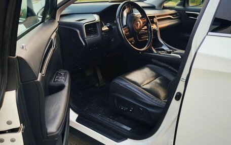 Lexus RX IV рестайлинг, 2018 год, 4 200 000 рублей, 3 фотография