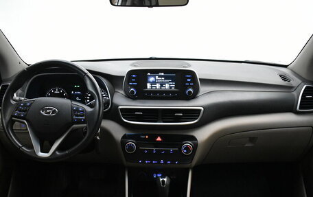 Hyundai Tucson III, 2019 год, 2 100 000 рублей, 5 фотография