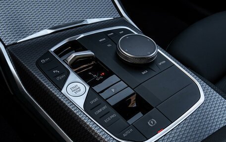 BMW 3 серия, 2025 год, 6 030 000 рублей, 12 фотография