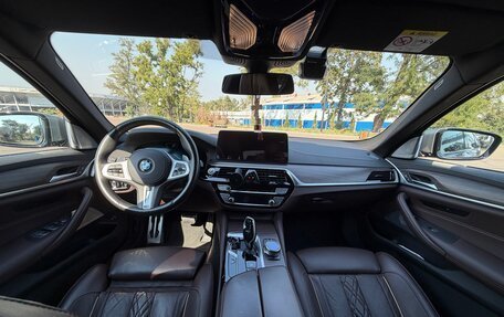 BMW 5 серия, 2020 год, 8 600 000 рублей, 13 фотография