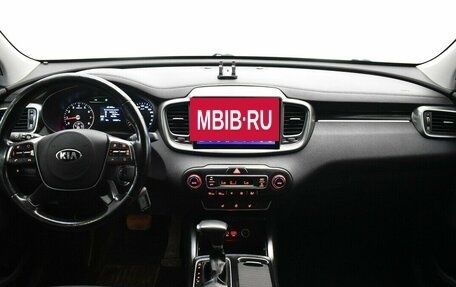 KIA Sorento III Prime рестайлинг, 2018 год, 2 370 000 рублей, 5 фотография