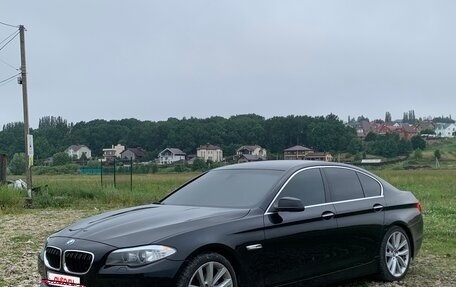BMW 5 серия, 2012 год, 1 710 000 рублей, 3 фотография