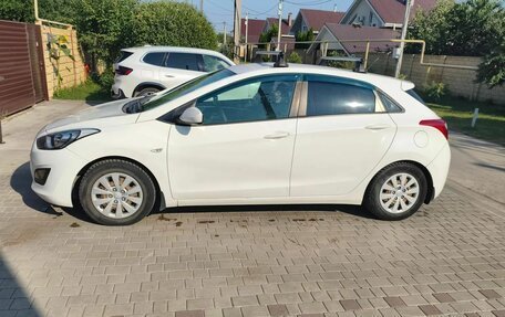 Hyundai i30 II рестайлинг, 2016 год, 900 000 рублей, 8 фотография