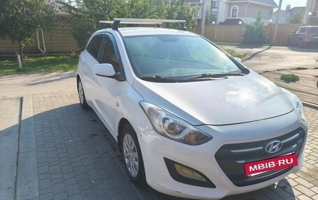 Hyundai i30 II рестайлинг, 2016 год, 900 000 рублей, 7 фотография