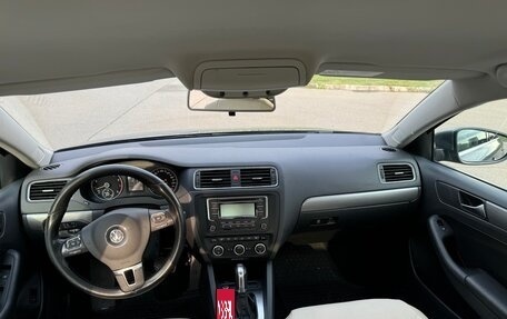Volkswagen Jetta VI, 2014 год, 980 000 рублей, 11 фотография