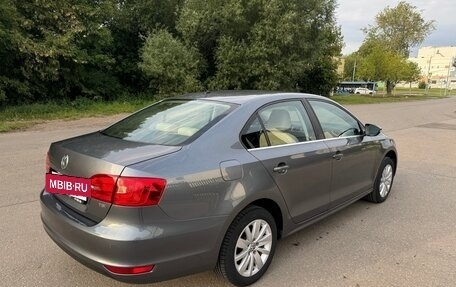 Volkswagen Jetta VI, 2014 год, 980 000 рублей, 3 фотография